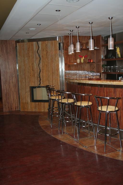 Hotel Tenishouse ماركي المظهر الخارجي الصورة
